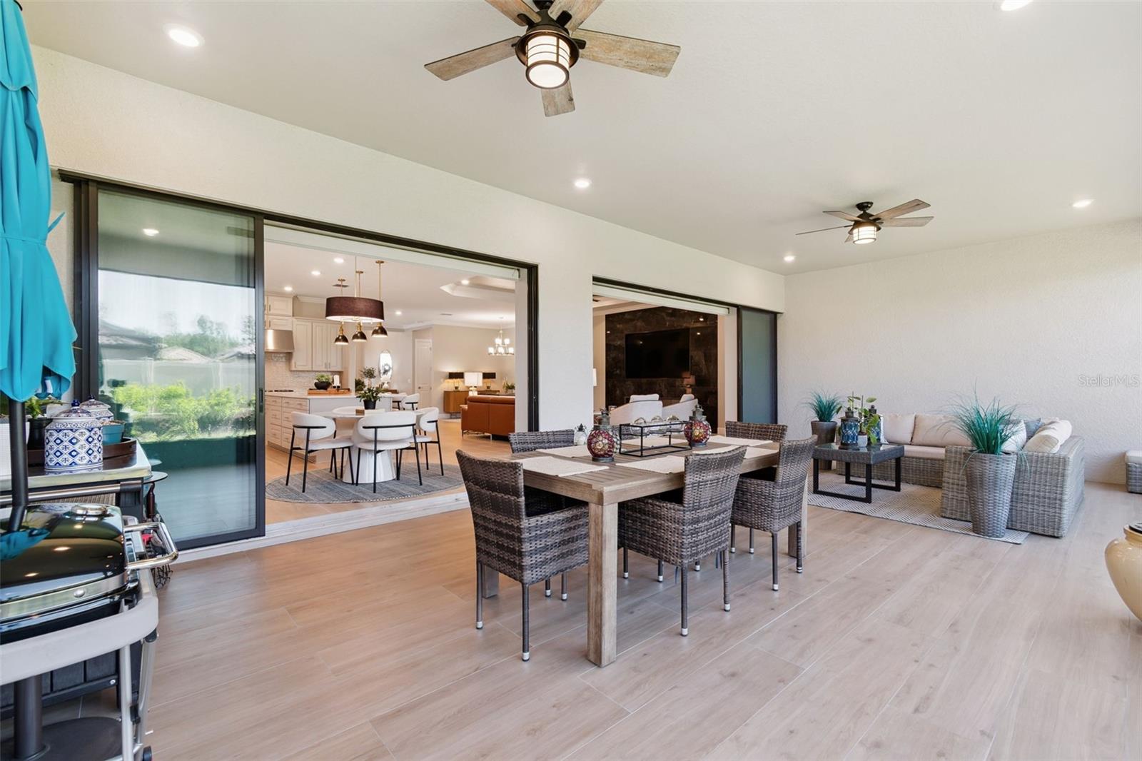 ESPLANADE/WIREGRASS RANCH PH - Residential