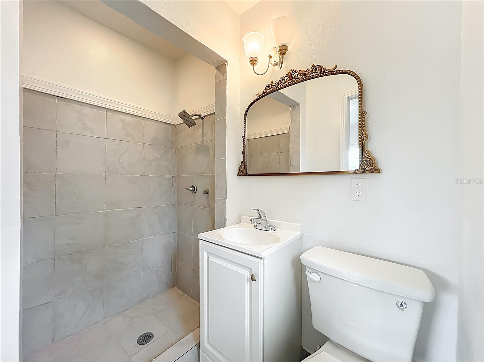 ROBINSWOOD HEIGHTS - Residential