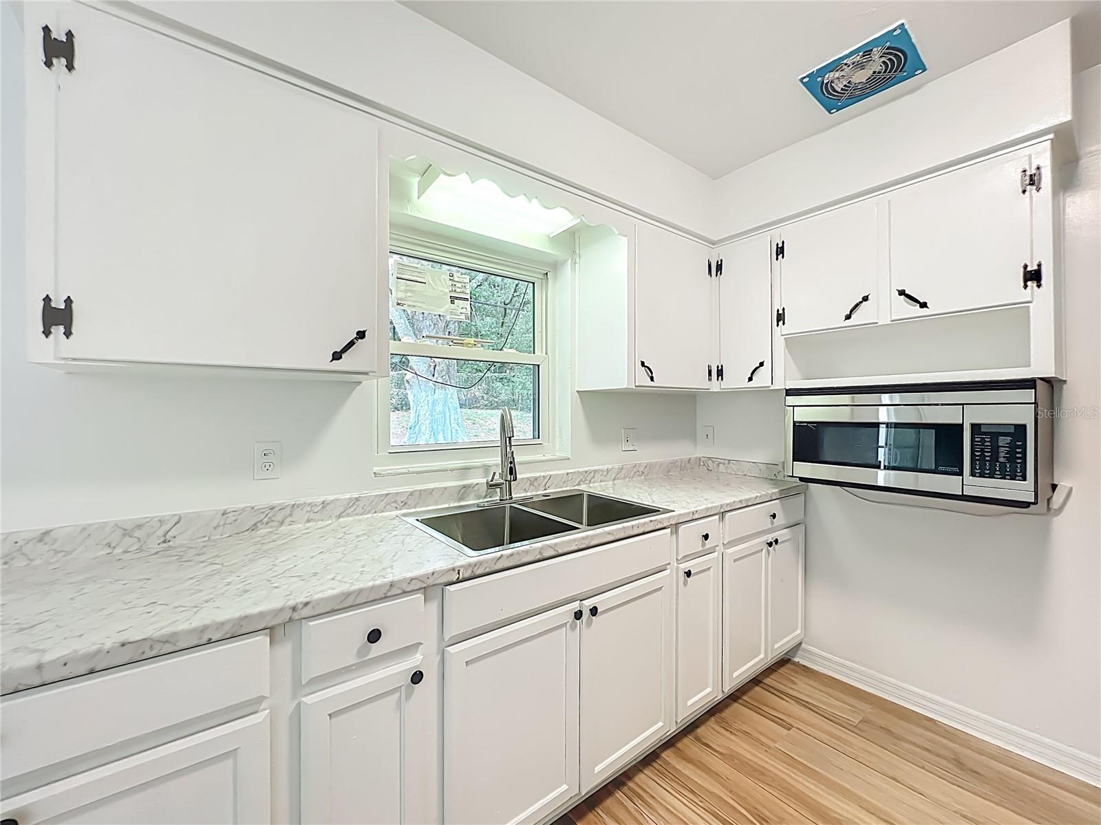 ROBINSWOOD HEIGHTS - Residential