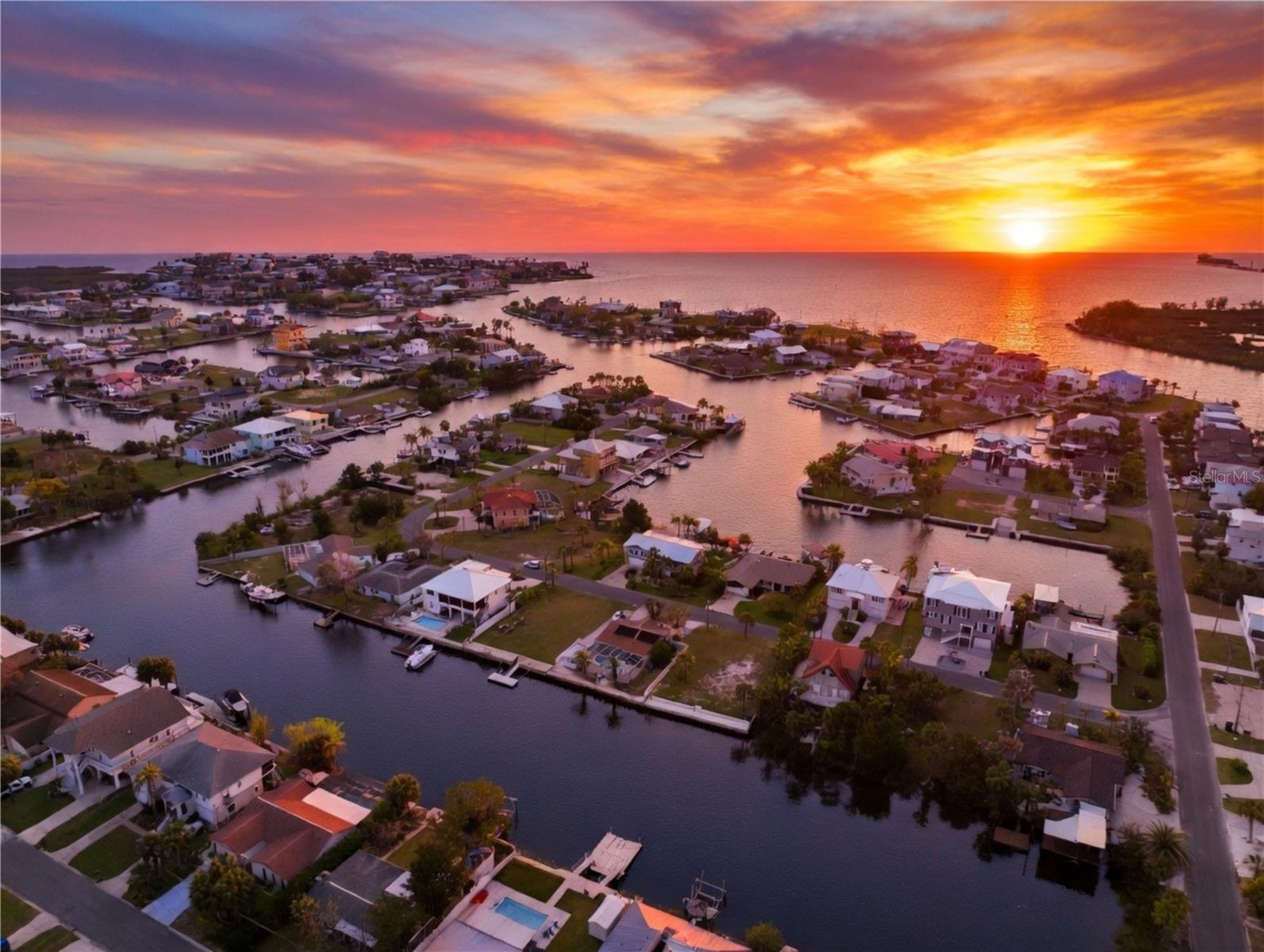 GULF COAST RET - Land