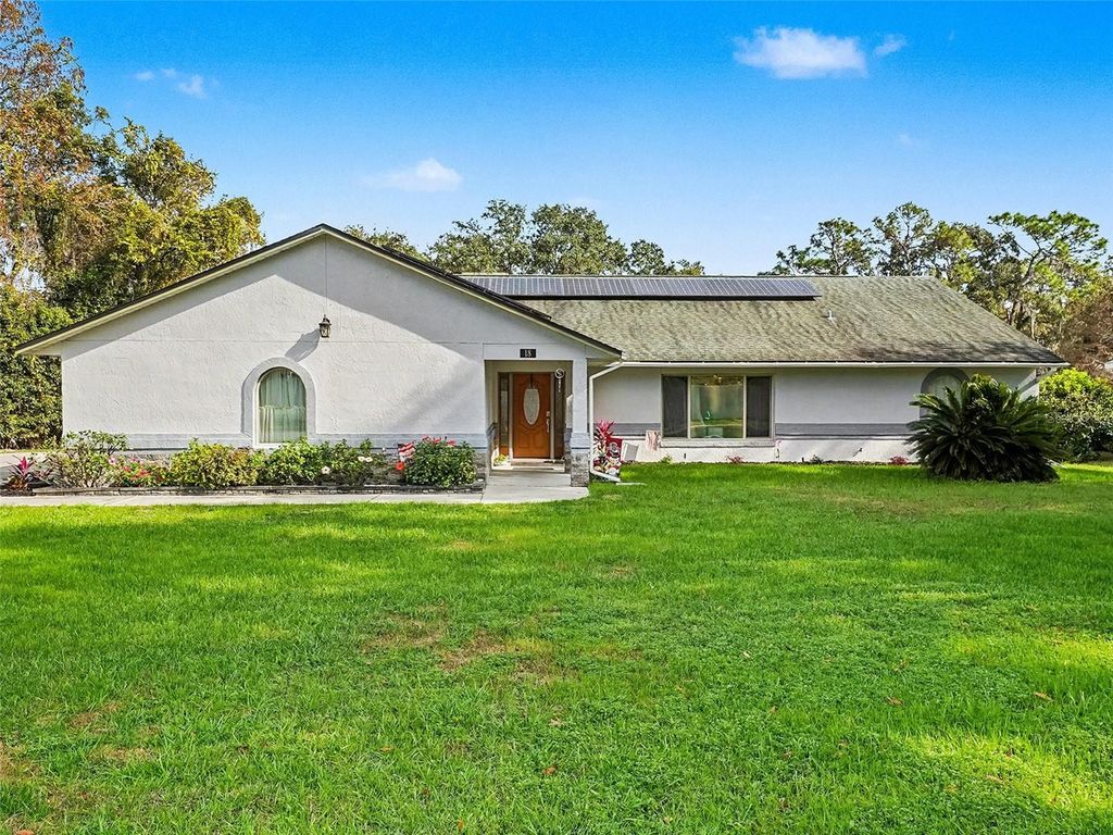 Photo of 18 Weston Road, Leesburg, FL 34748 (MLS # O6372456)