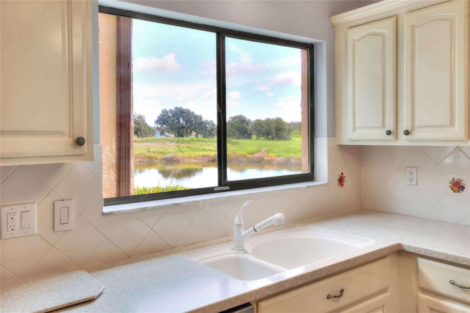 CREEK WOODS A CONDO IN IMPERIALAKES PH 02 SEC 03 - Residential