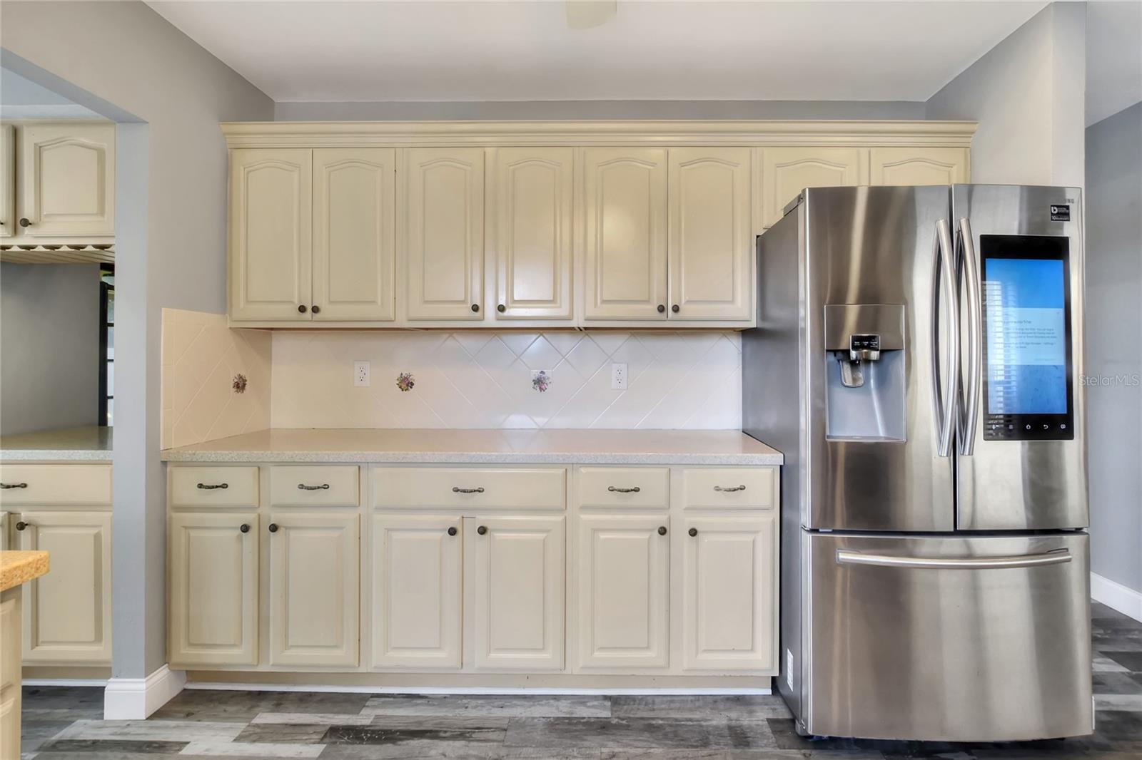 CREEK WOODS A CONDO IN IMPERIALAKES PH 02 SEC 03 - Residential