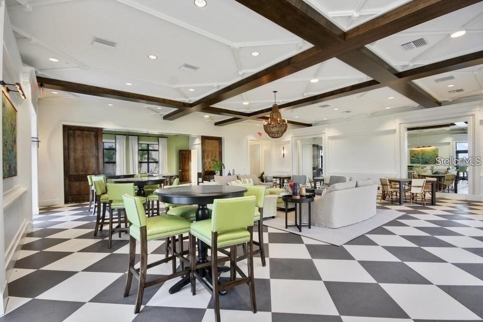 LUCAYA LAKE CLUB PH 4D - Residential