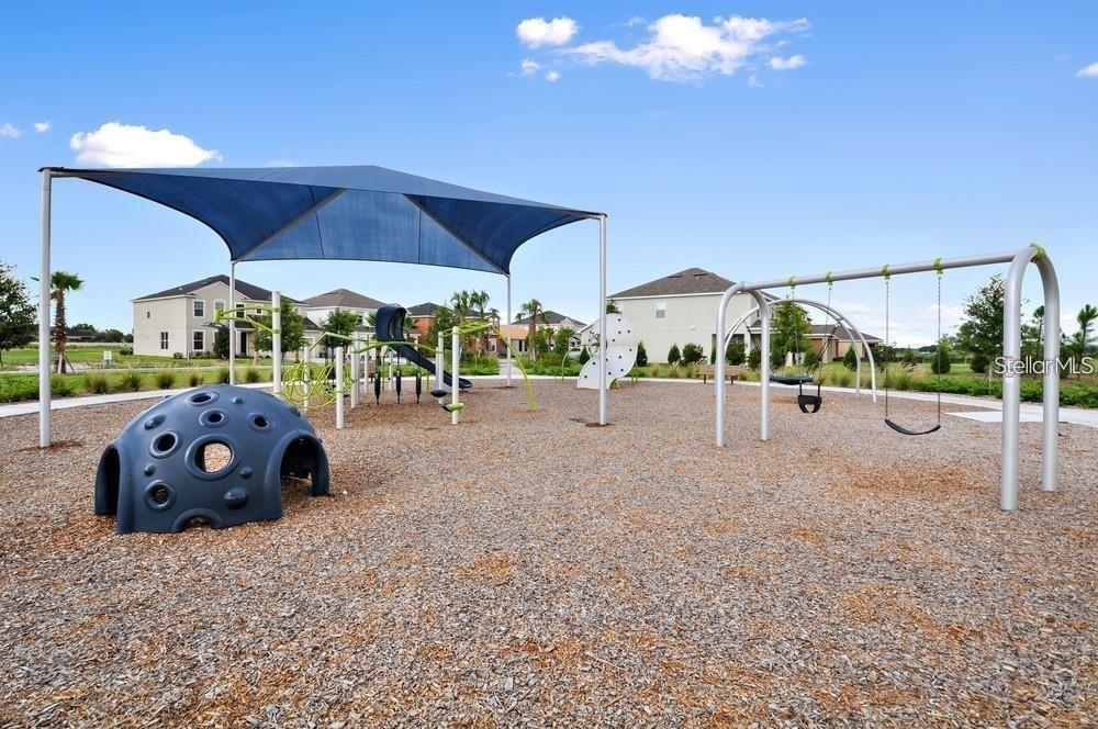 LUCAYA LAKE CLUB PH 4D - Residential