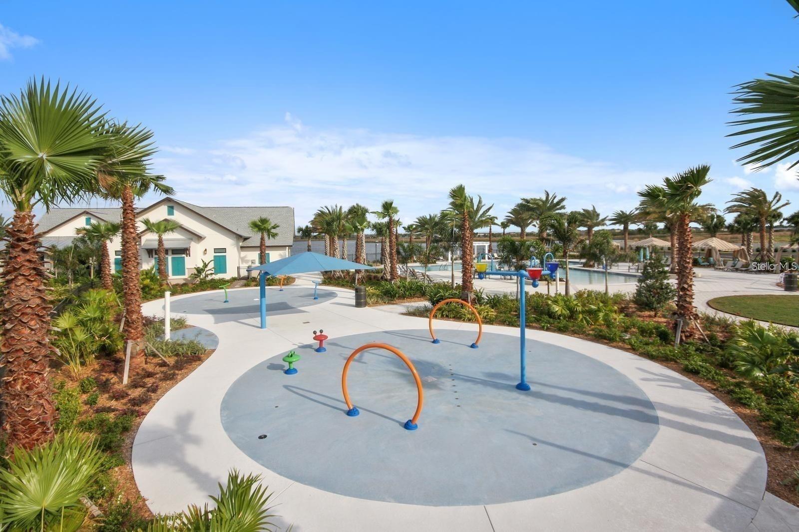 LUCAYA LAKE CLUB PH 4D - Residential