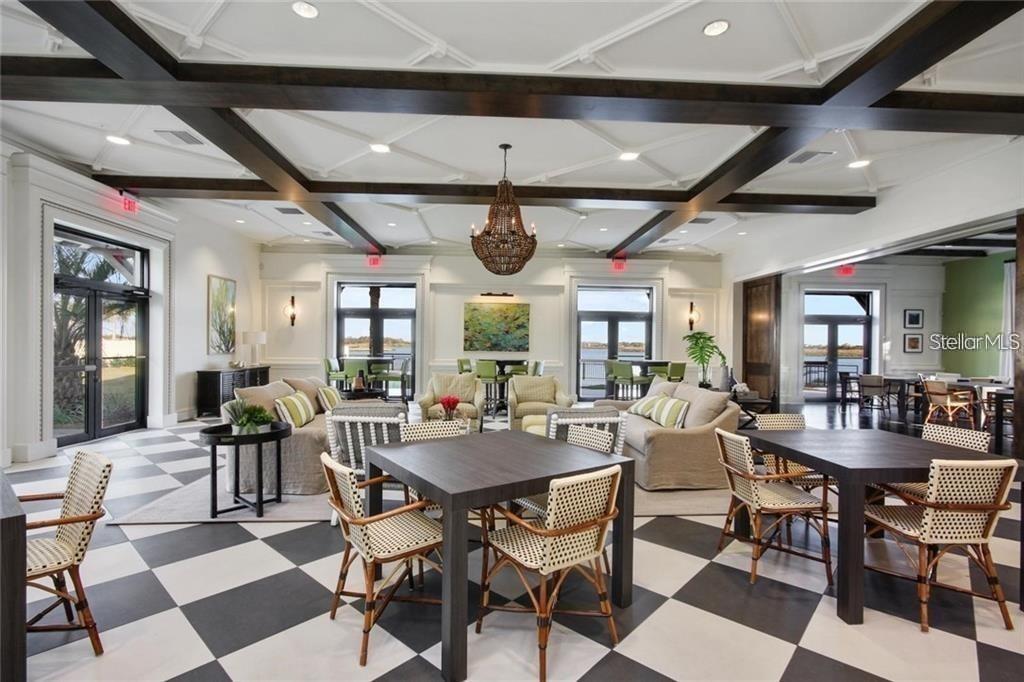 LUCAYA LAKE CLUB PH 4D - Residential