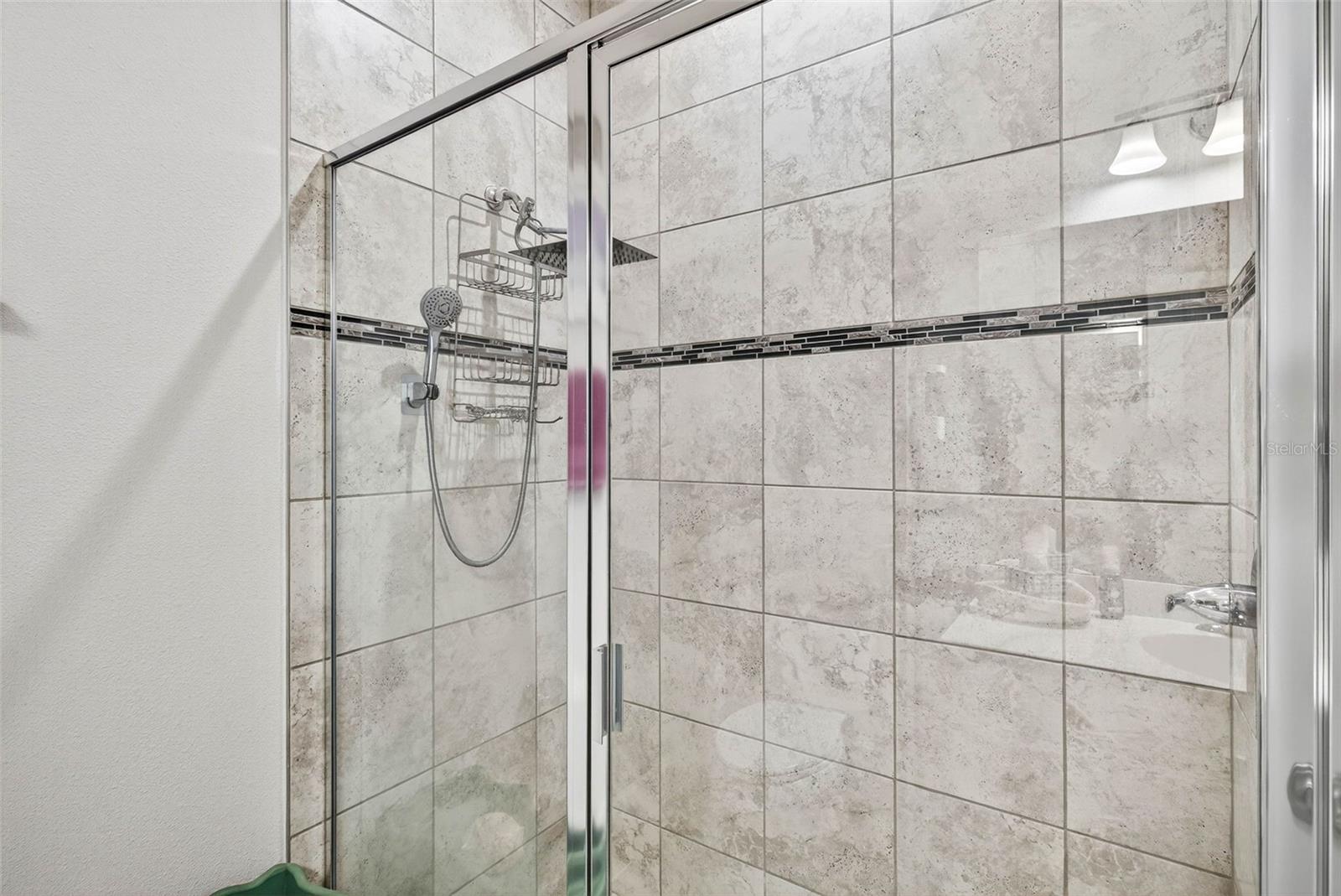 LUCAYA LAKE CLUB PH 4D - Residential