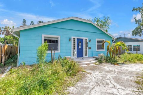 Photo of 1820 Montana Avenue NE, St Petersburg, FL 33703 (MLS # TB8427202)