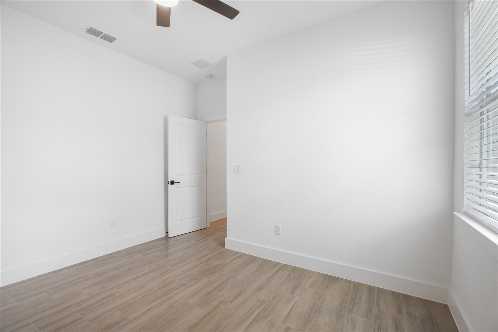 LINKS - Residential Lease