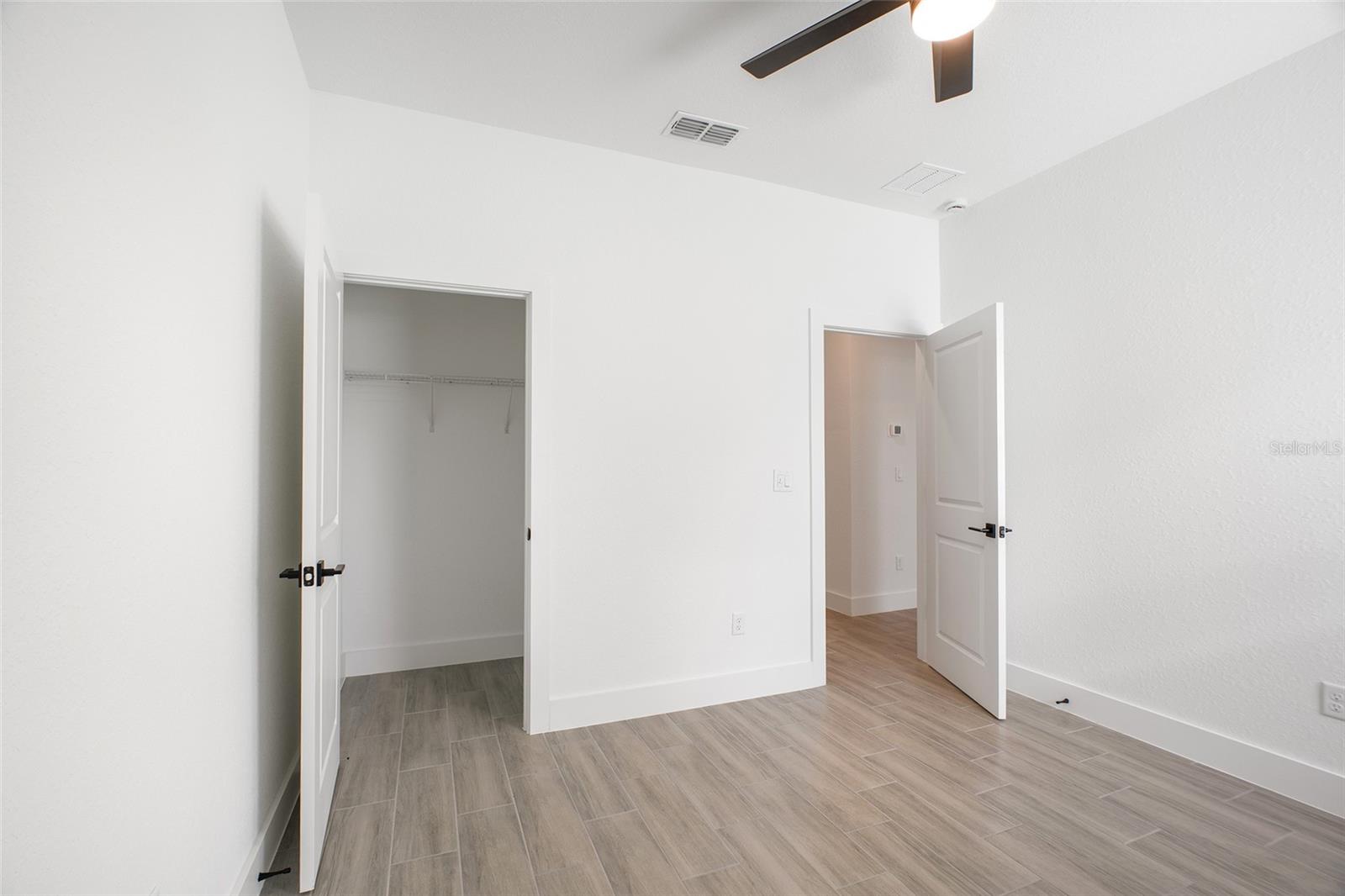 LINKS - Residential Lease