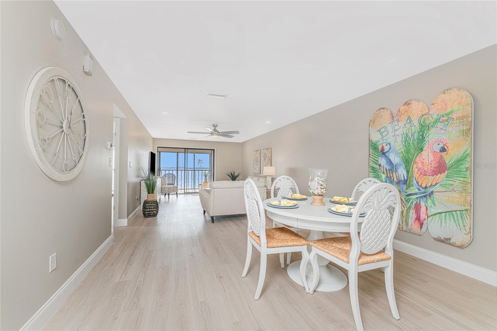 TARPON BAY PH 02 BLDG C - Residential