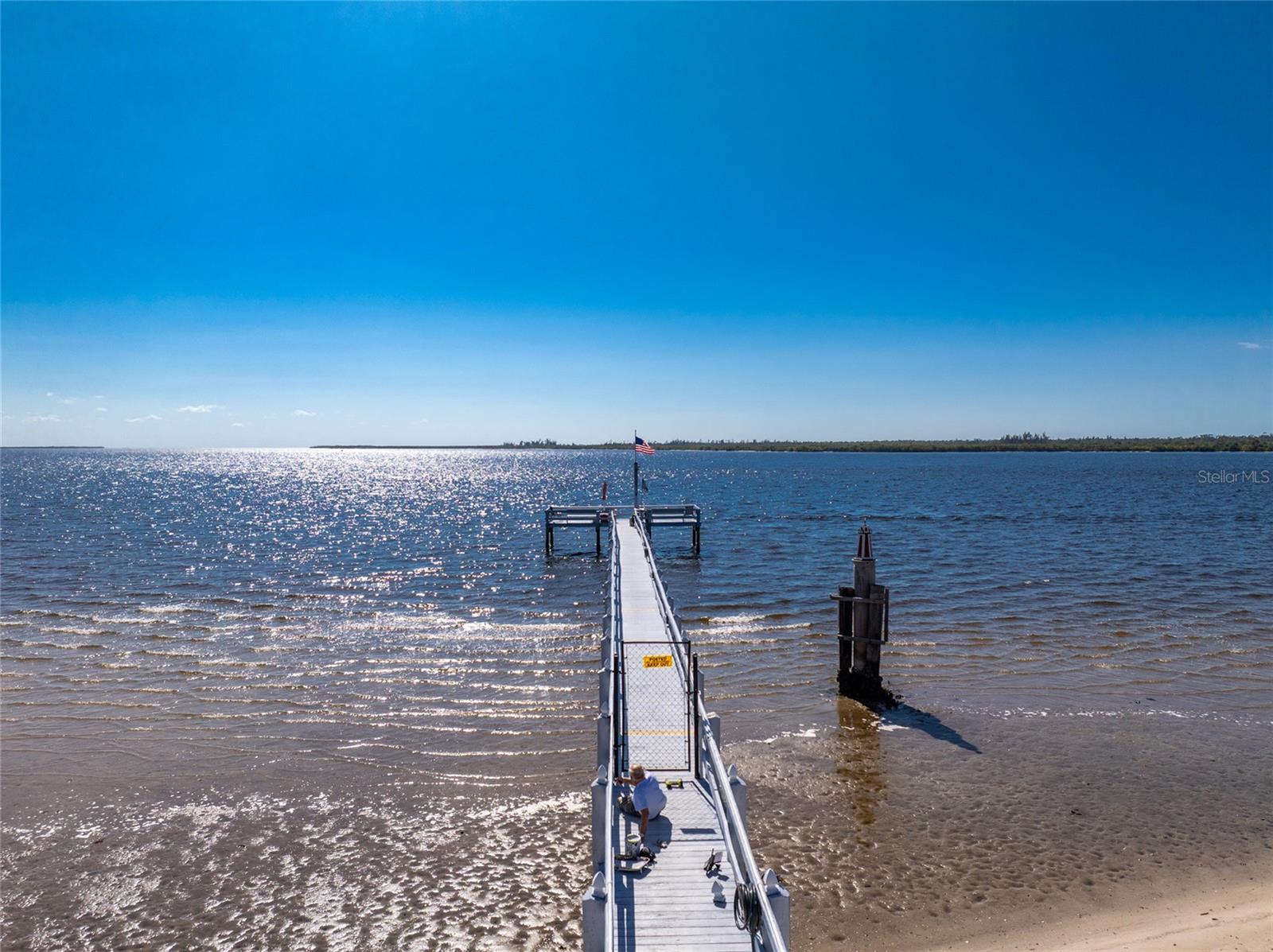 TARPON BAY PH 02 BLDG C - Residential