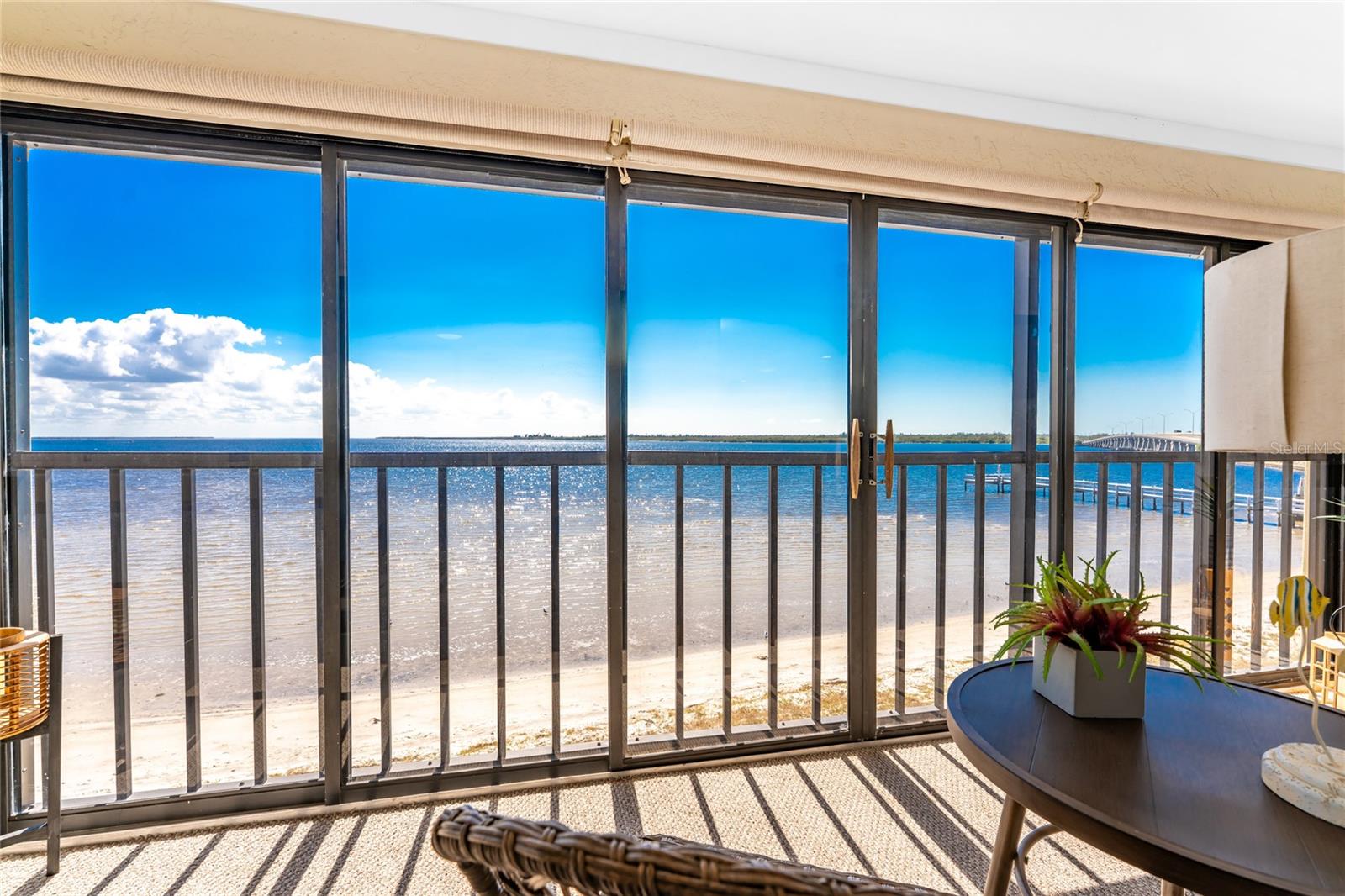 TARPON BAY PH 02 BLDG C - Residential