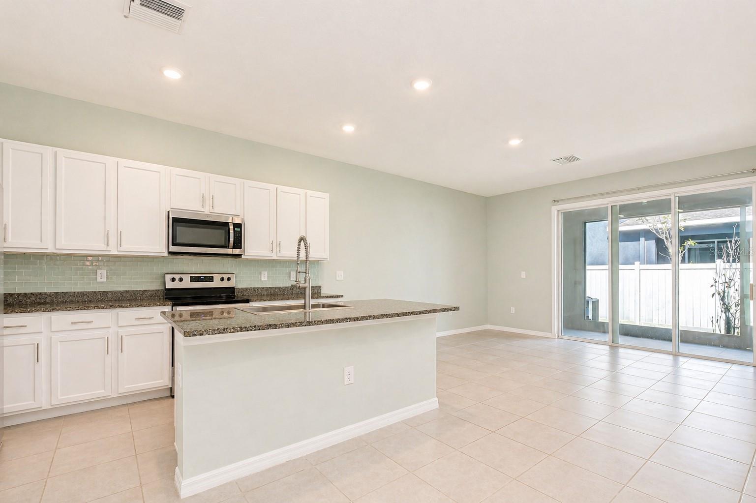 SOUTH BRANCH PRESERVE PH 2B & - Residential Lease