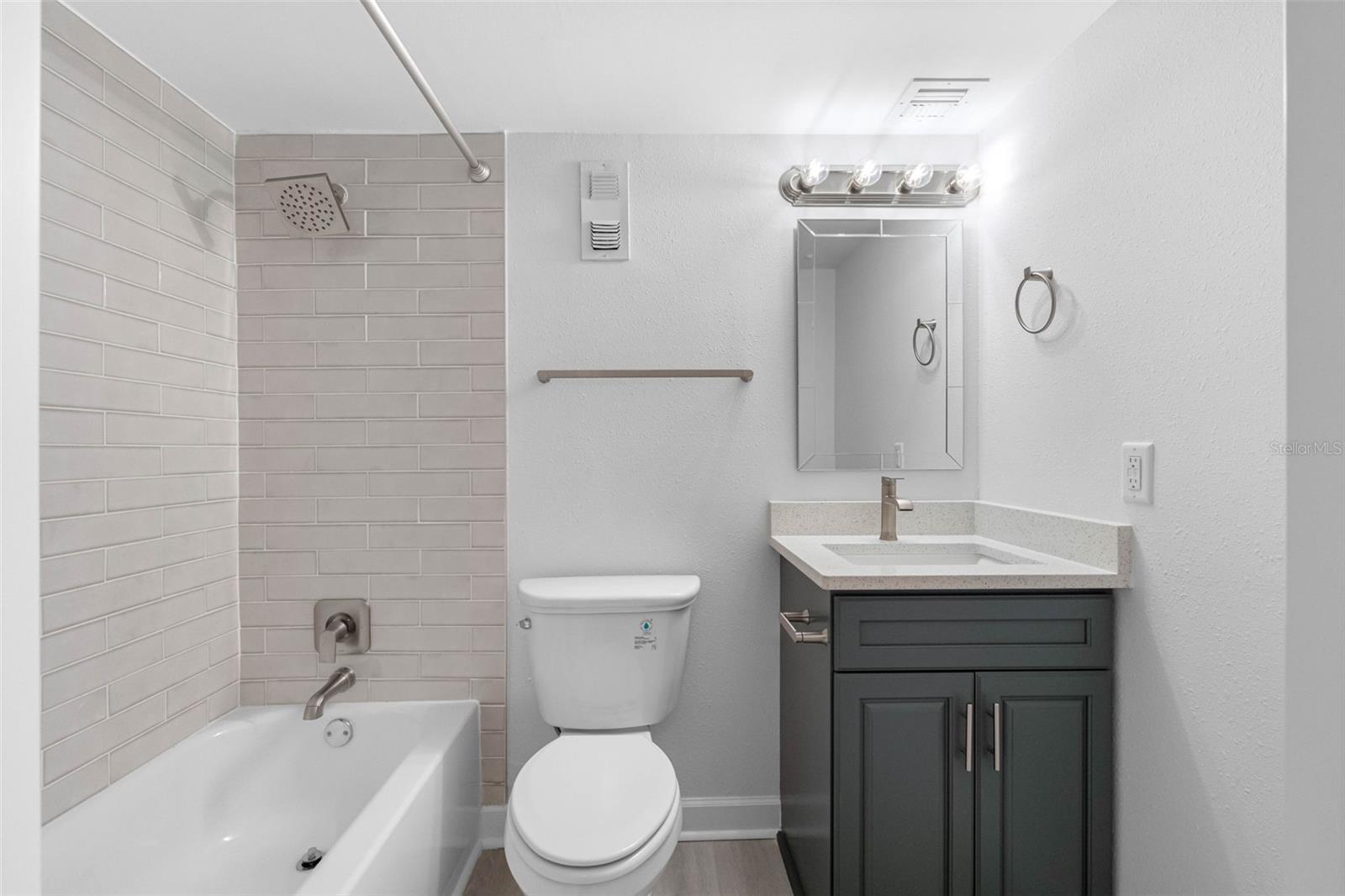 SAND KEY CONDO-BAYSIDE GARDENS II - Residential