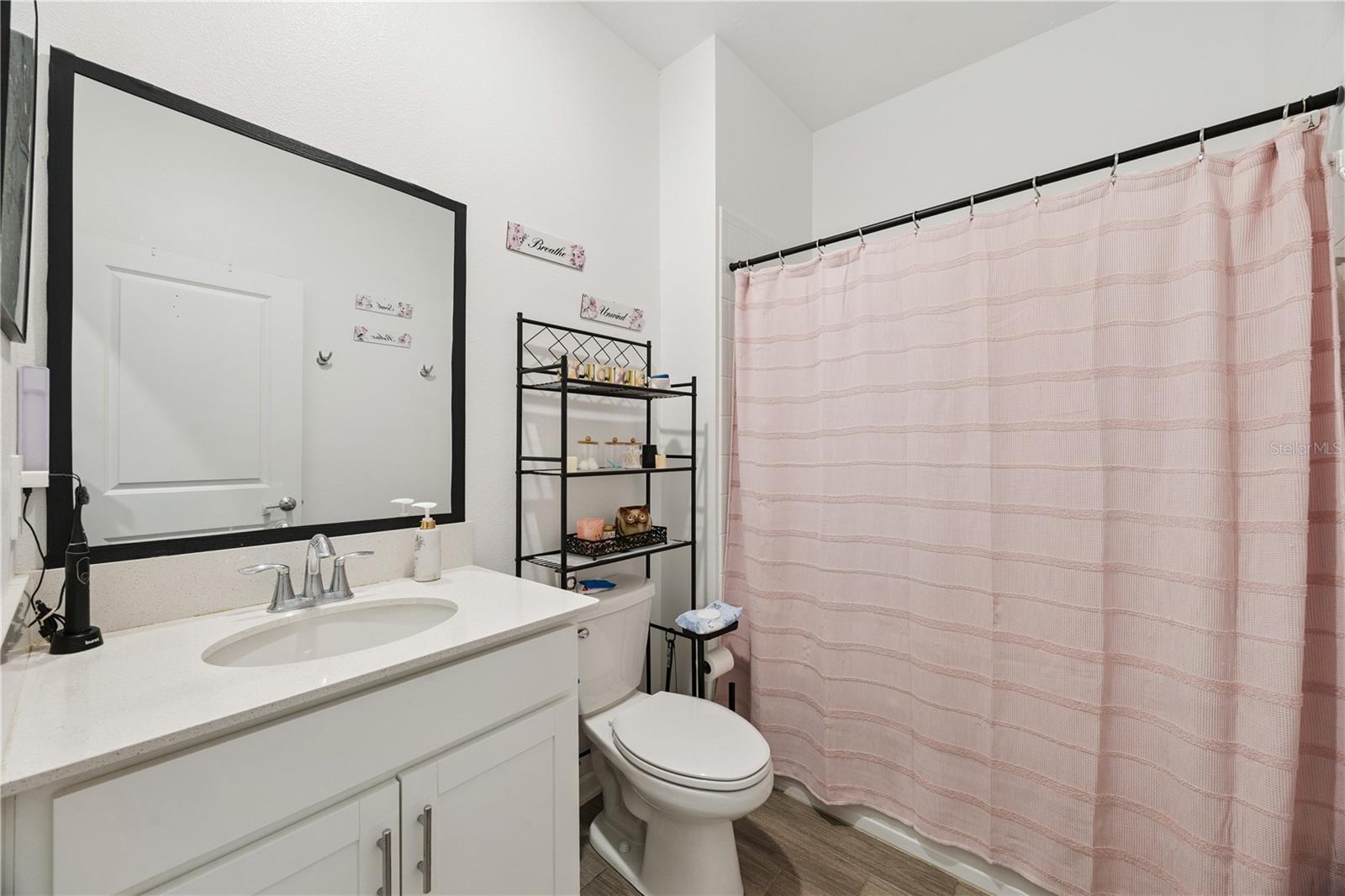 PINE GLEN - Residential