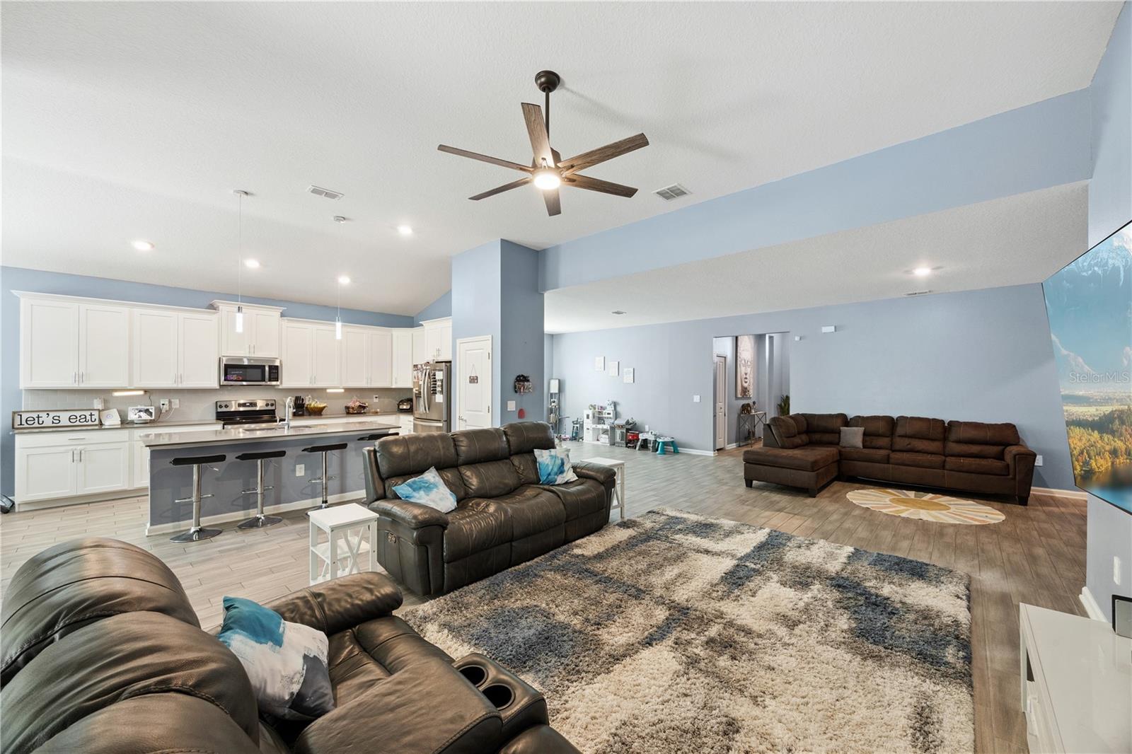 PINE GLEN - Residential