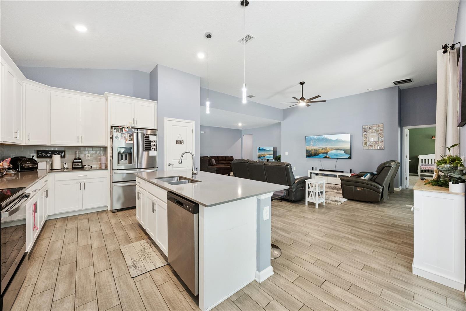 PINE GLEN - Residential