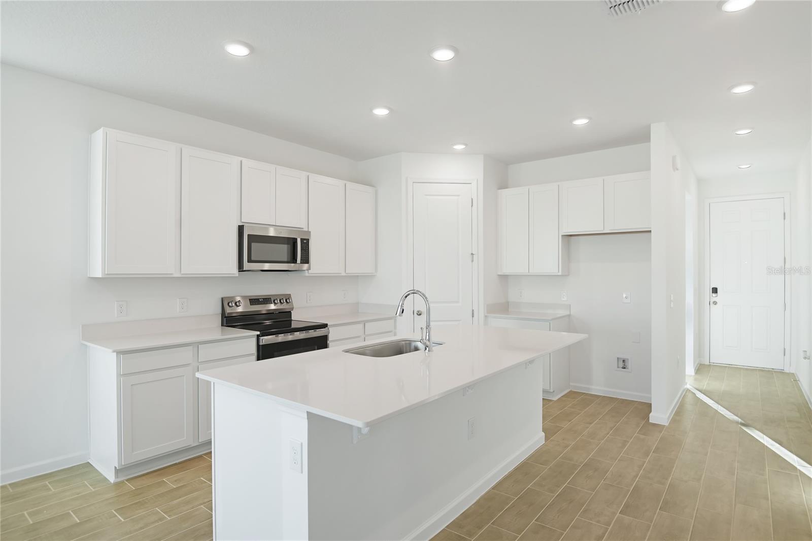 SEASONS AT SCENIC TERRACE - Residential