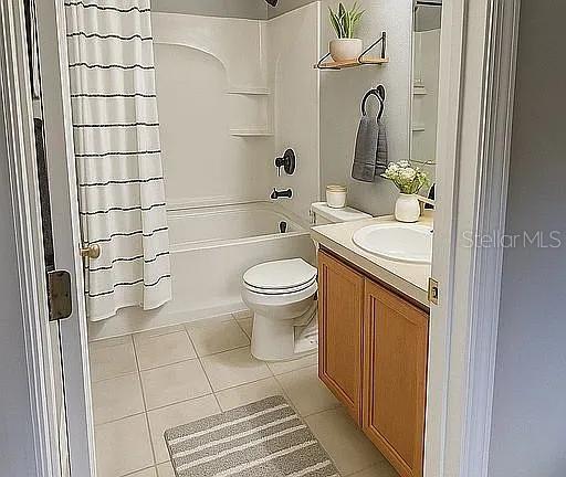 AMBER POINTE - Residential