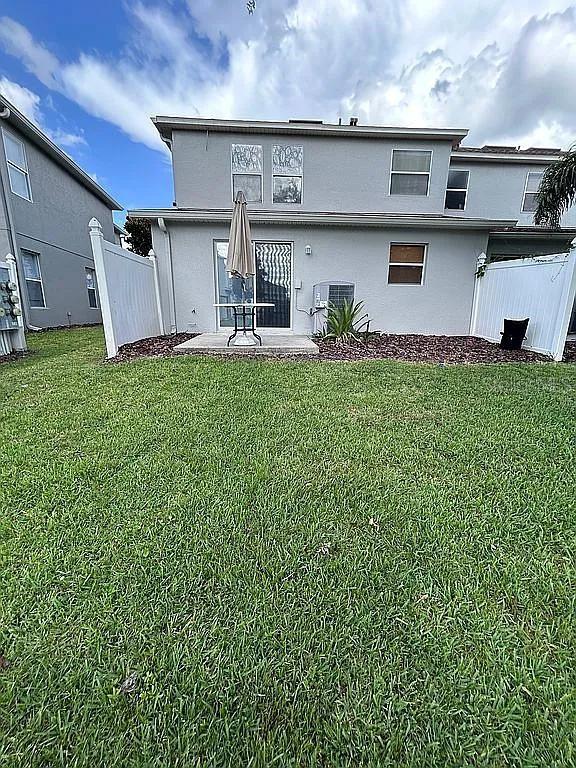 AMBER POINTE - Residential