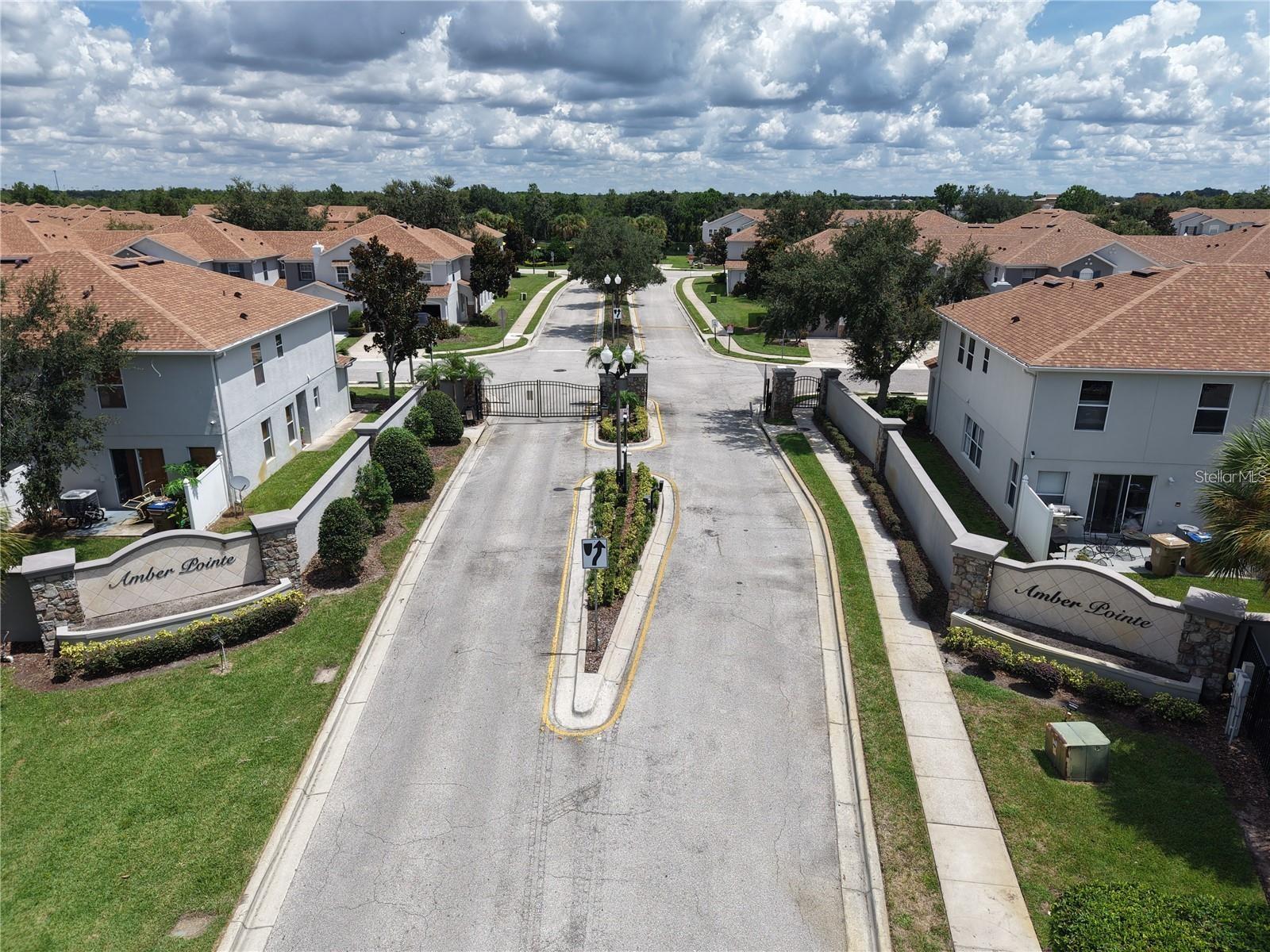 AMBER POINTE - Residential