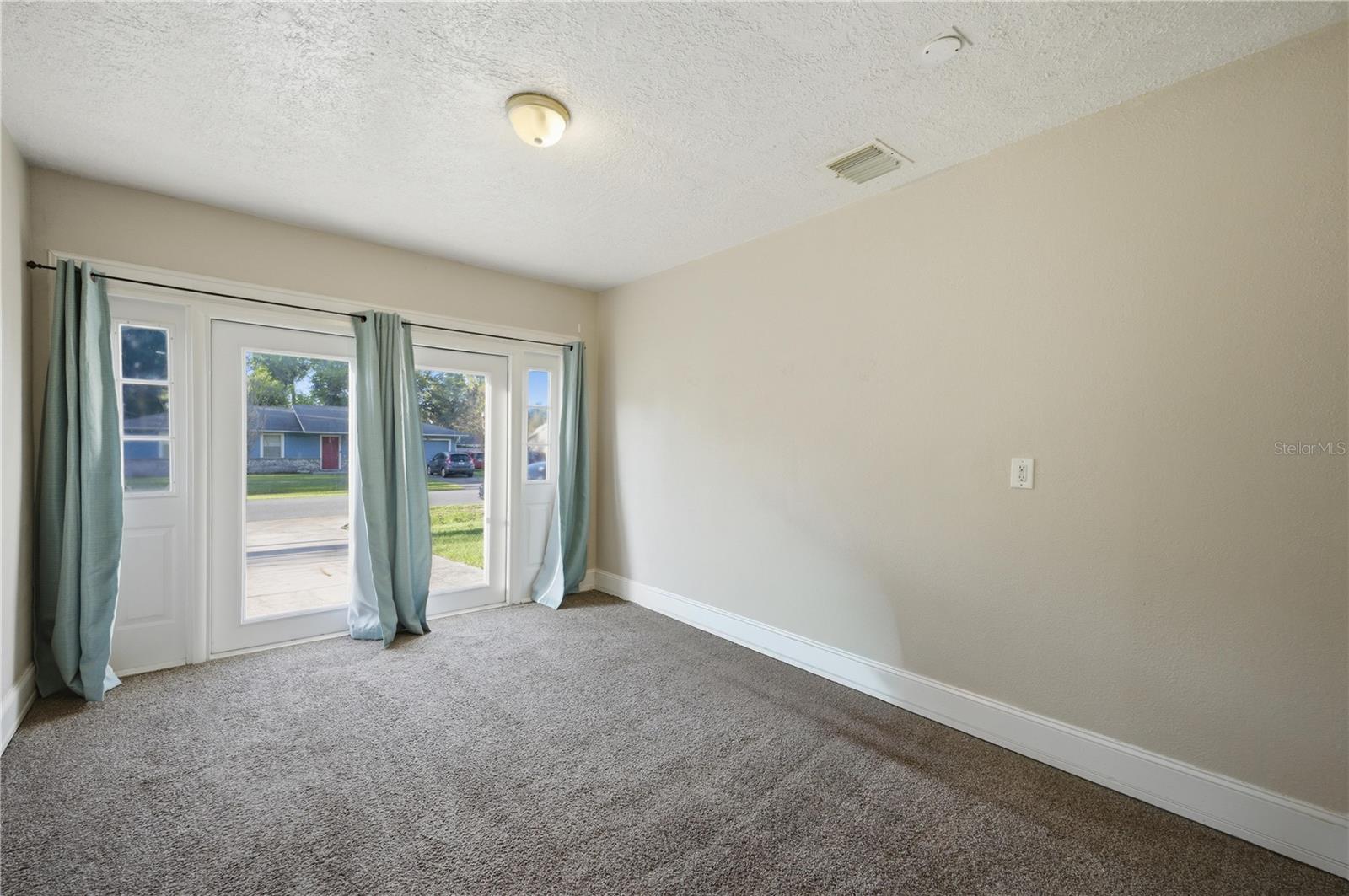 EDGEWOOD - Residential