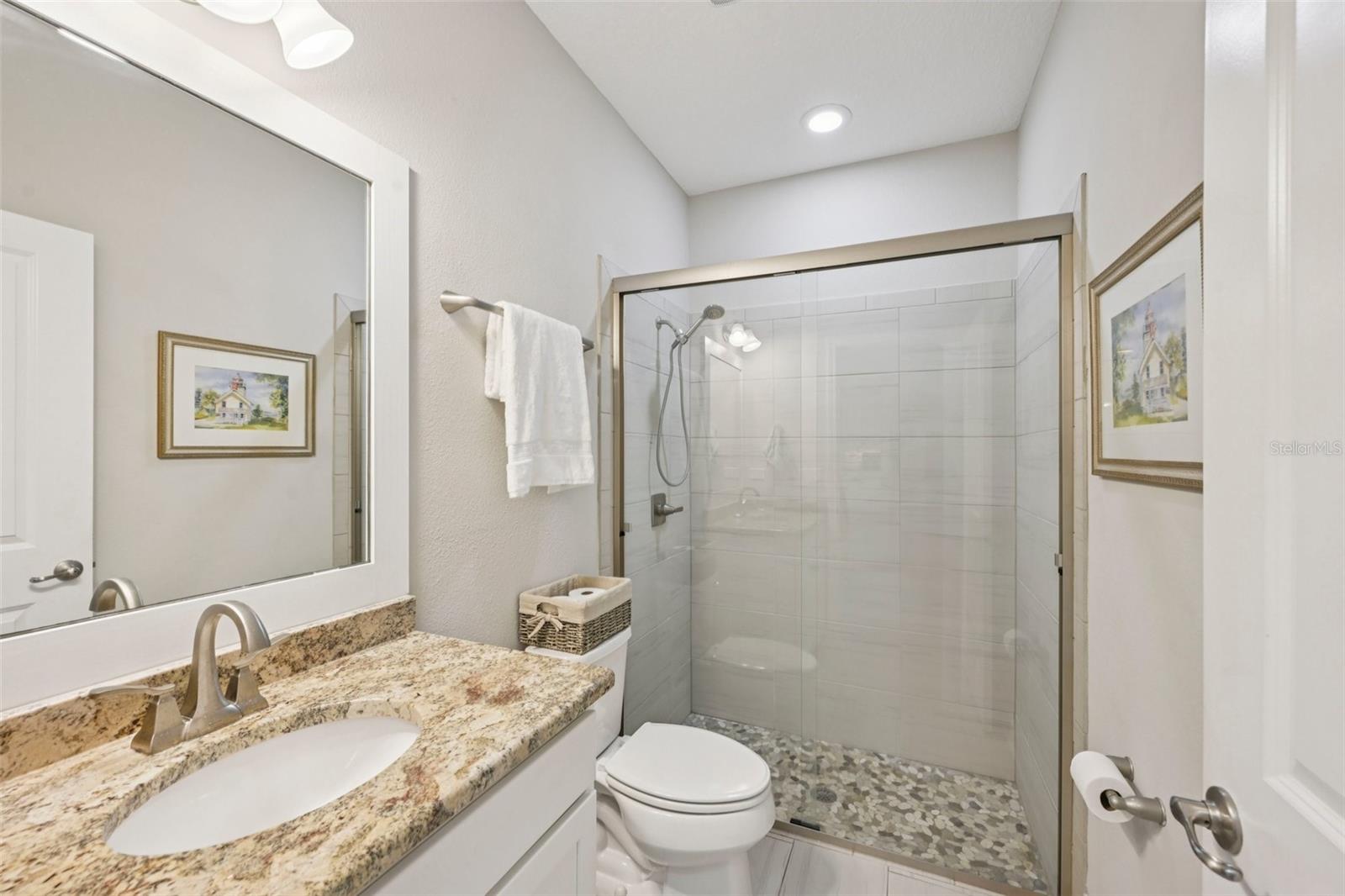 DEERFIELD MDWS - Residential