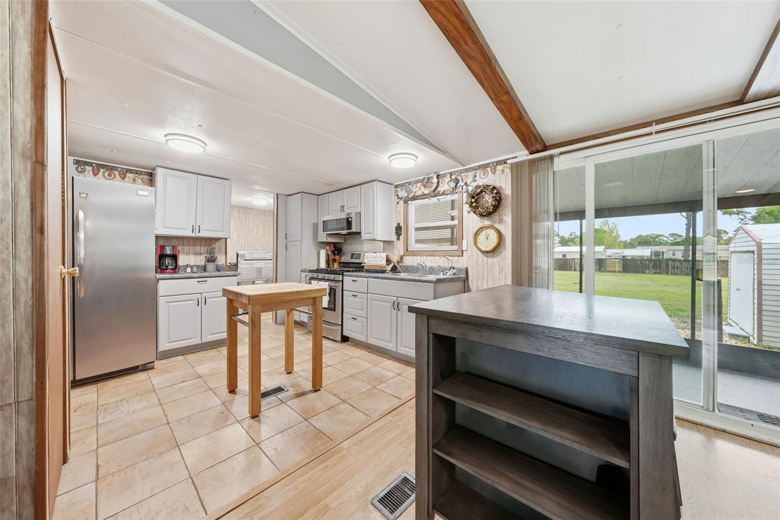 GREEN ACRES ADD - Residential