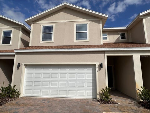 Photo of 915 Lakefront Village Drive, Clermont, FL 34711 (MLS # S5154021)