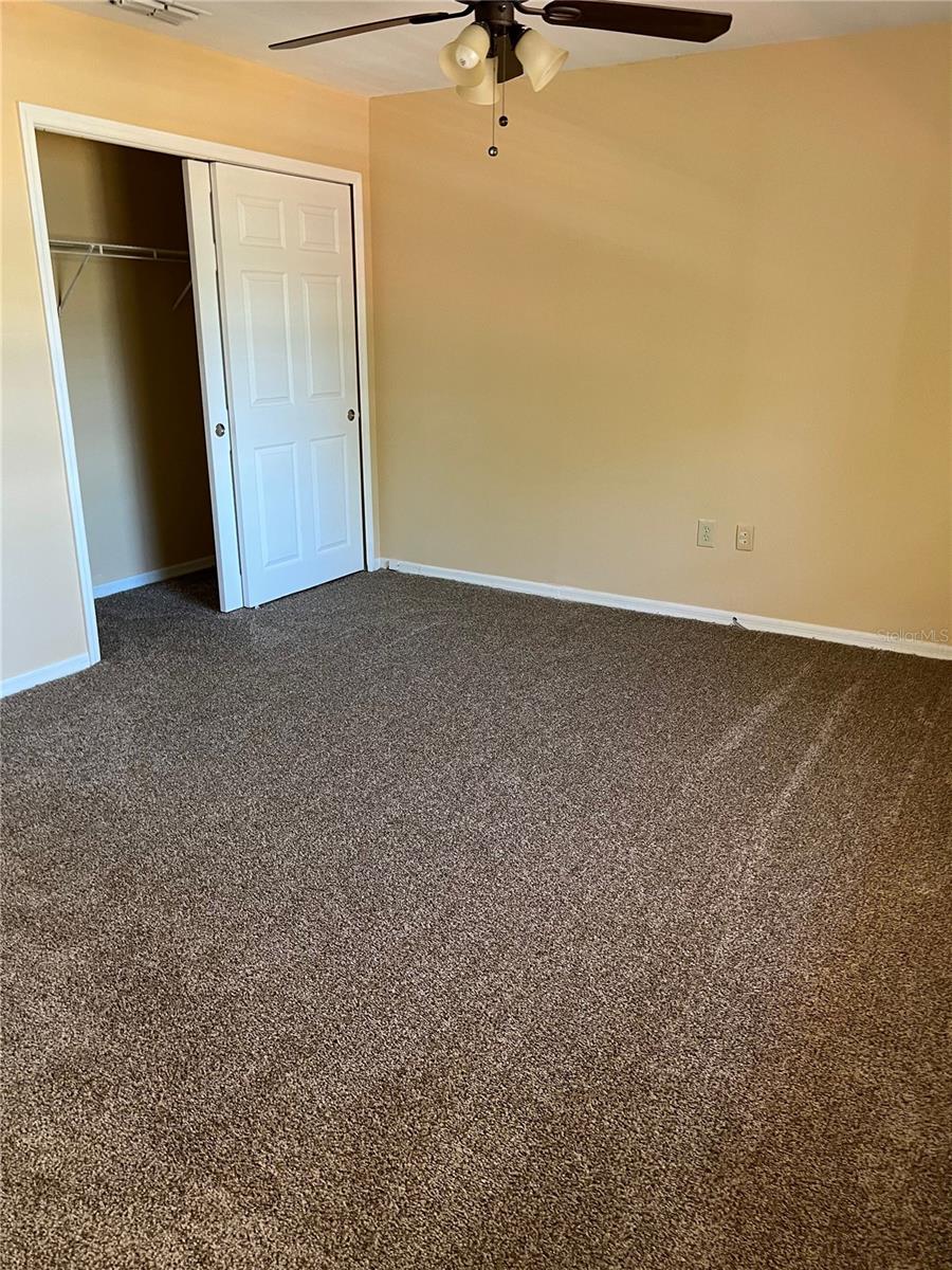 FLORIDA VACATION VILLAS - Residential Lease