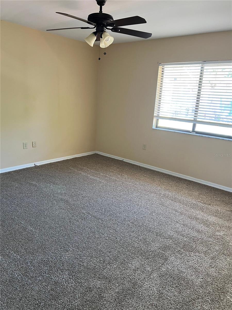 FLORIDA VACATION VILLAS - Residential Lease