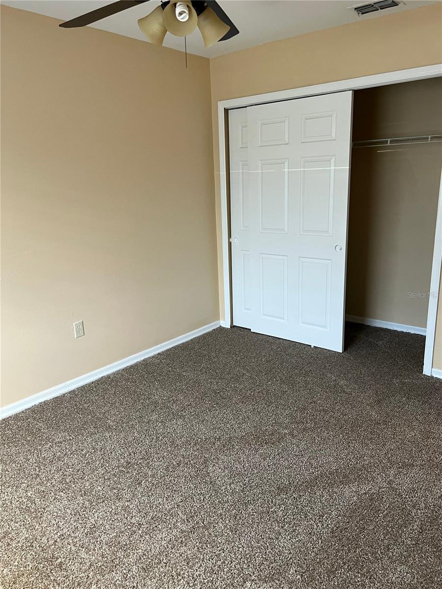 FLORIDA VACATION VILLAS - Residential Lease