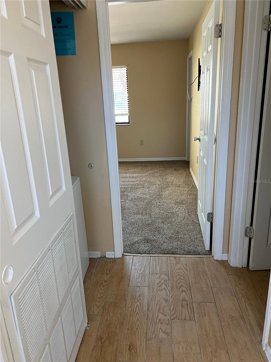 FLORIDA VACATION VILLAS - Residential Lease