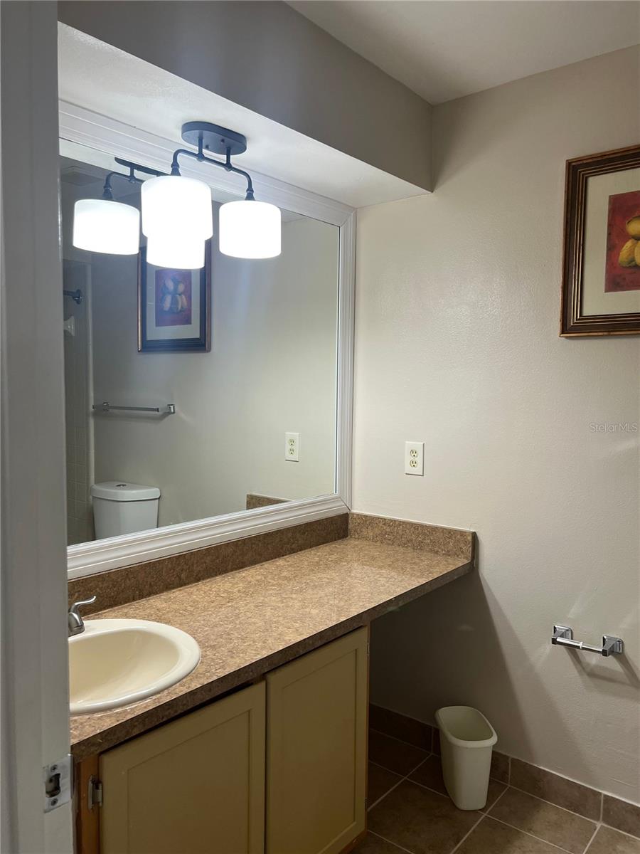 FLORIDA VACATION VILLAS - Residential Lease