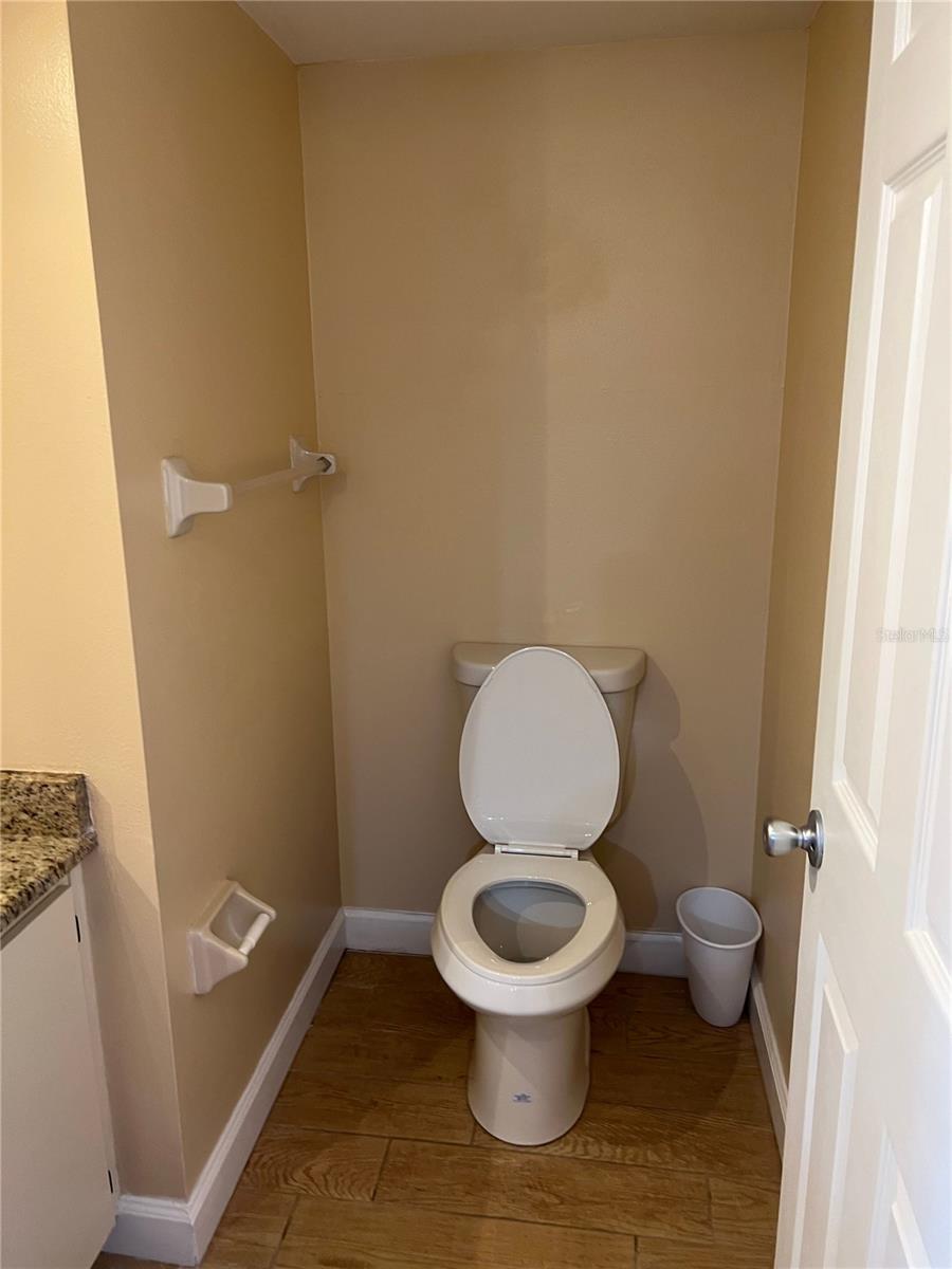 FLORIDA VACATION VILLAS - Residential Lease