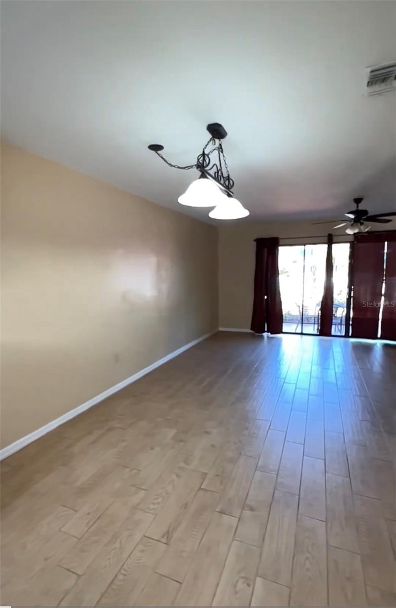 FLORIDA VACATION VILLAS - Residential Lease