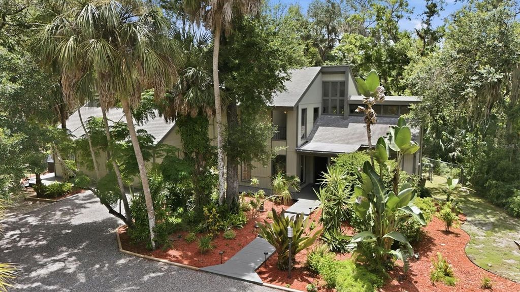 Photo of 3805 62nd Street E, Bradenton, FL 34208 (MLS # A4700183)