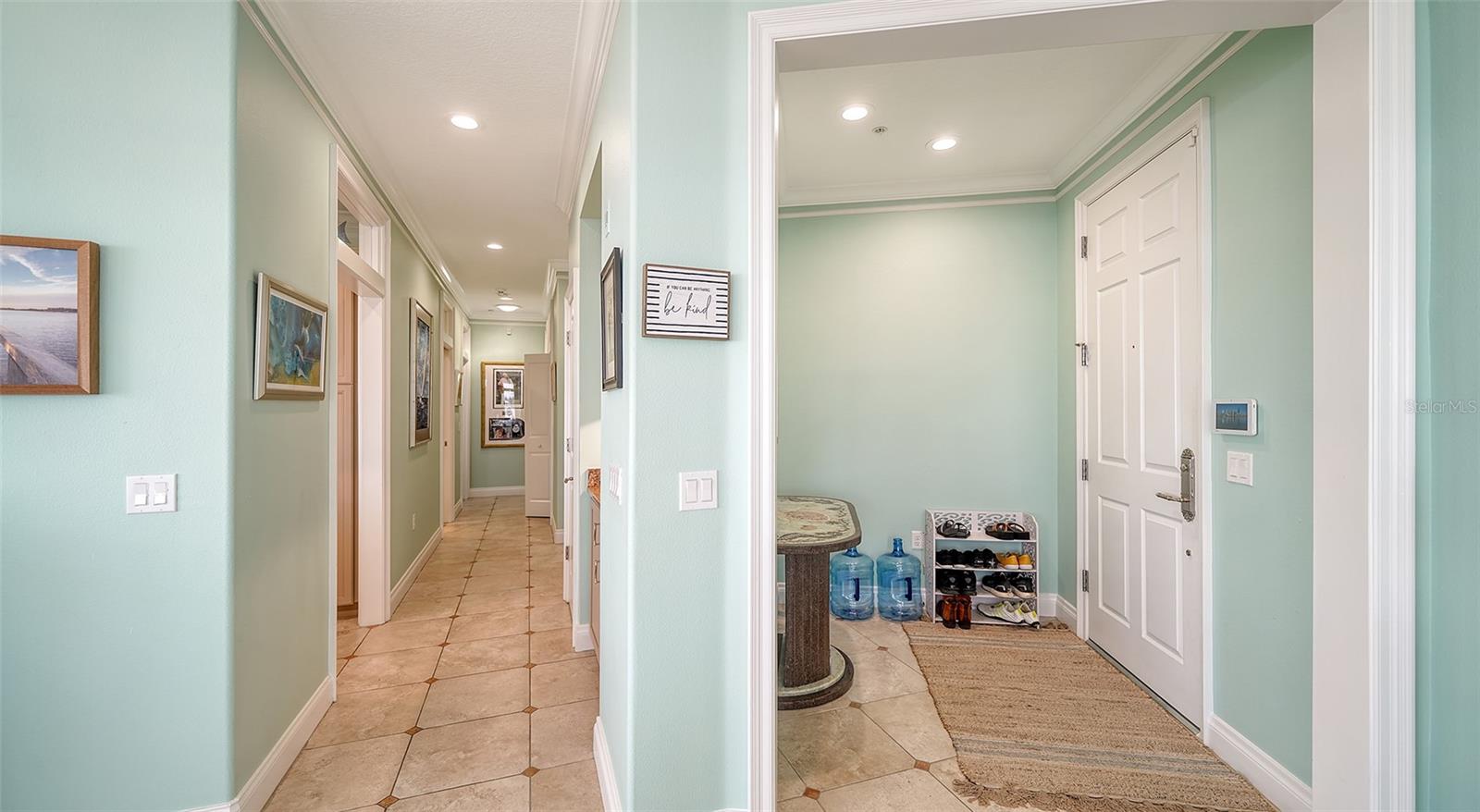 314 BAY DRIVE S 5