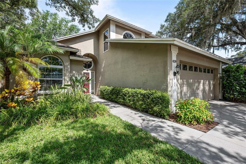 Photo of 4139 Moreland Drive, Valrico, FL 33596 (MLS # TB8527165)