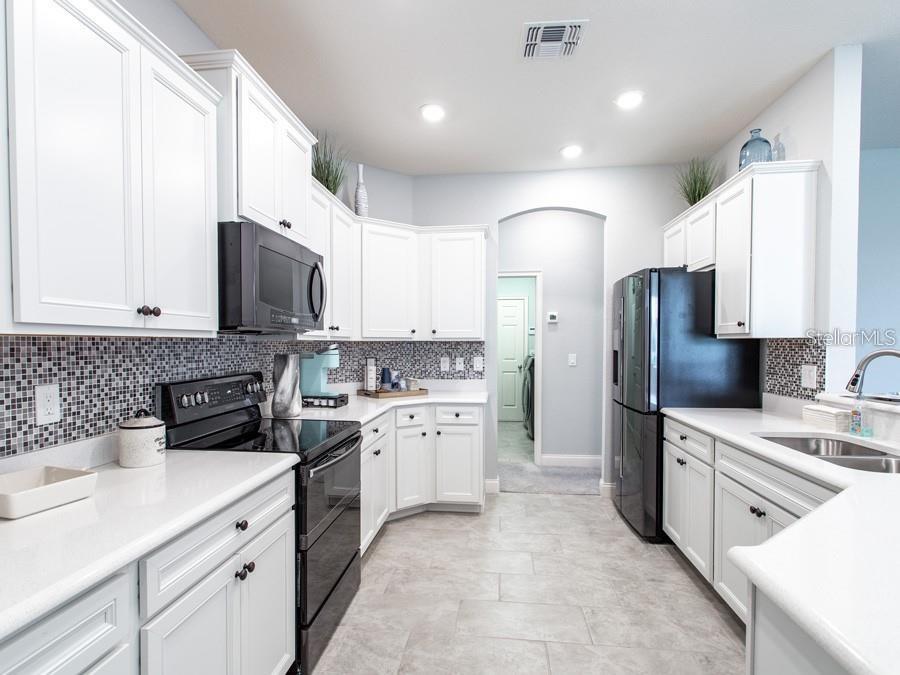 2626 SCENIC PARK LOOP