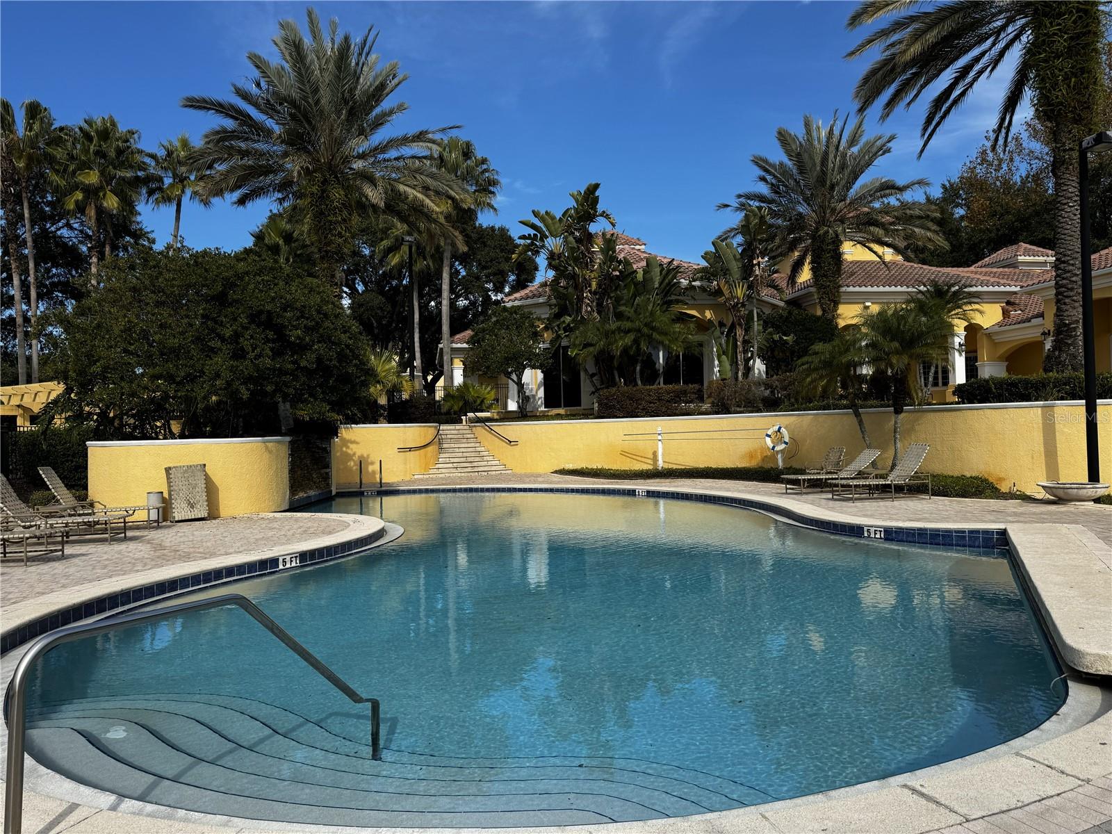 VISCONTI EAST - Residential Lease