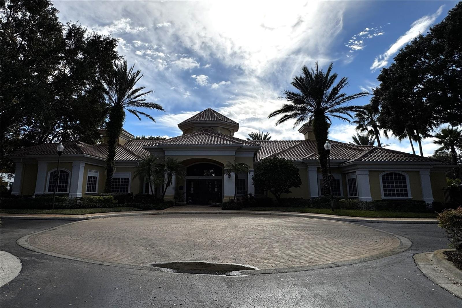 VISCONTI EAST - Residential Lease