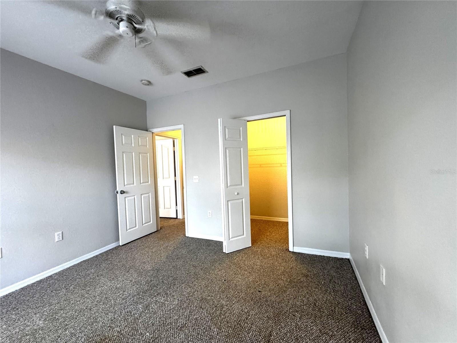 VISCONTI EAST - Residential Lease