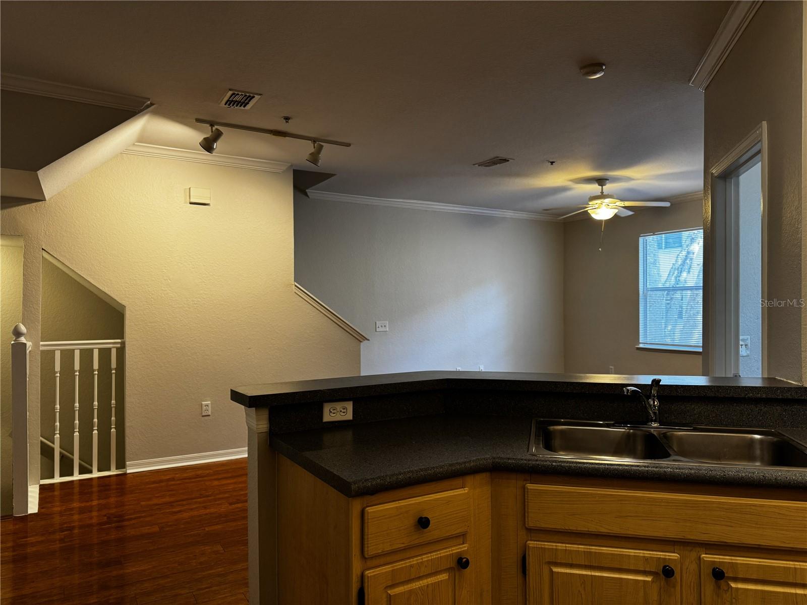 2837 SHADOW VIEW CIRCLE 2837