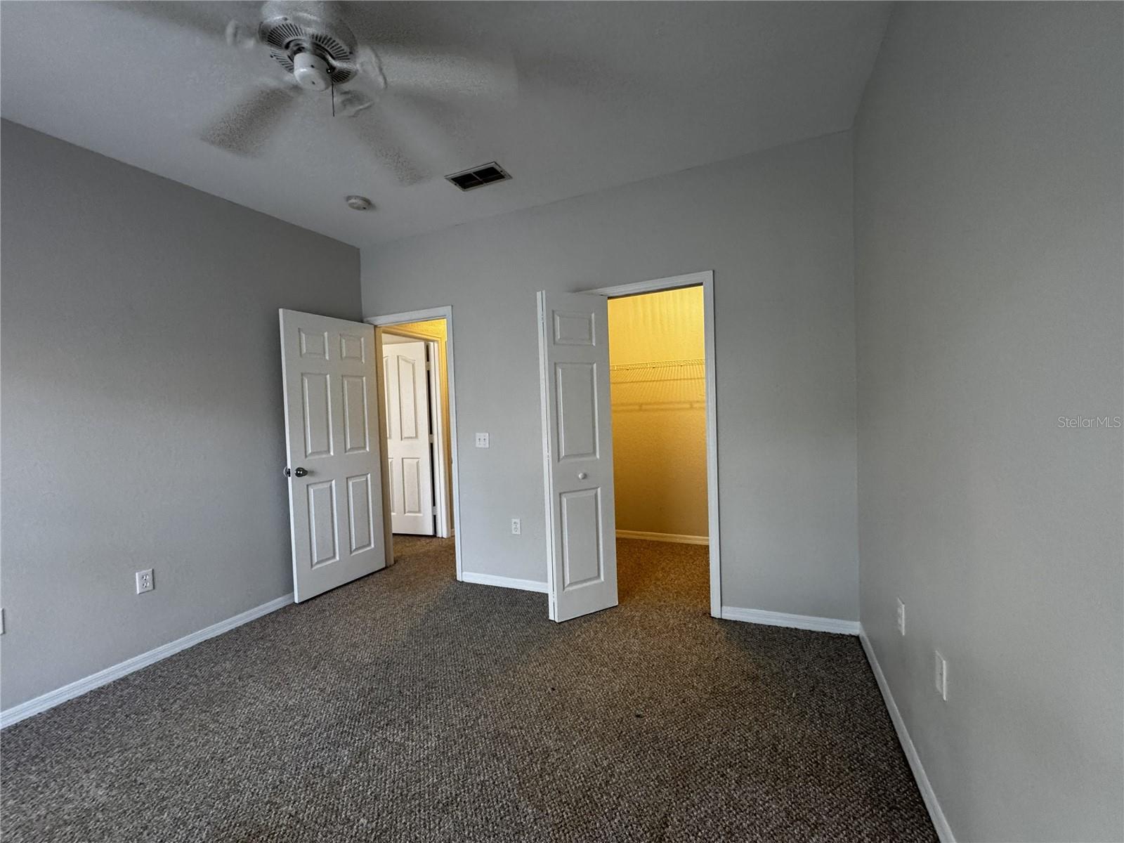 VISCONTI EAST - Residential Lease