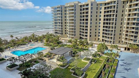 A home in LONGBOAT KEY