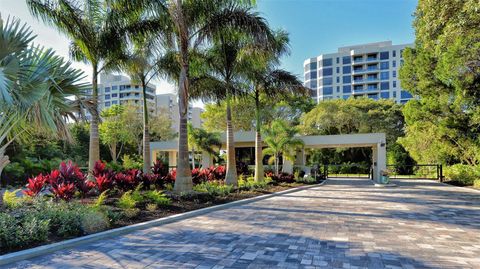 A home in LONGBOAT KEY