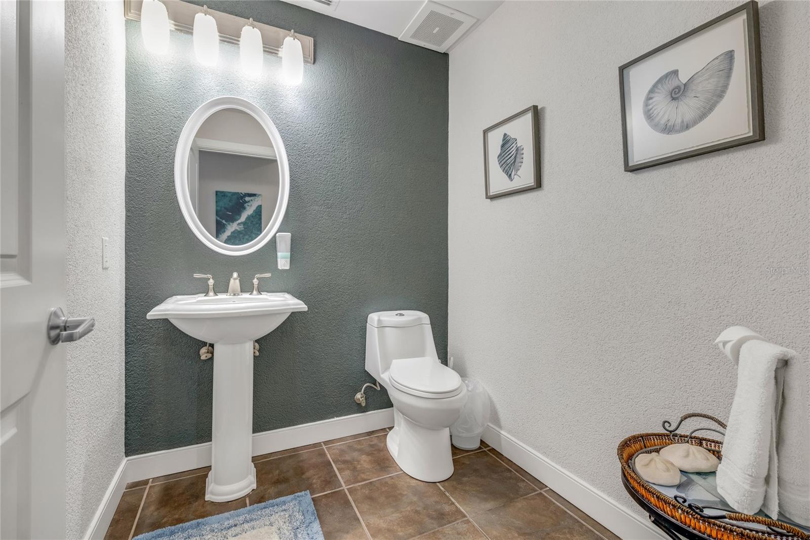 OCEAN VISTAS CONDO - Residential